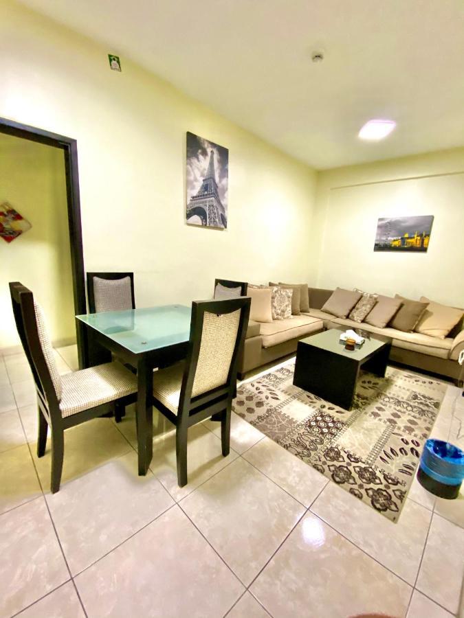 Spring Tower Apart otel Al Al Jubail Dış mekan fotoğraf