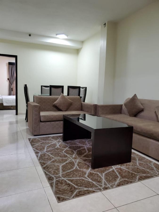 Spring Tower Apart otel Al Al Jubail Dış mekan fotoğraf